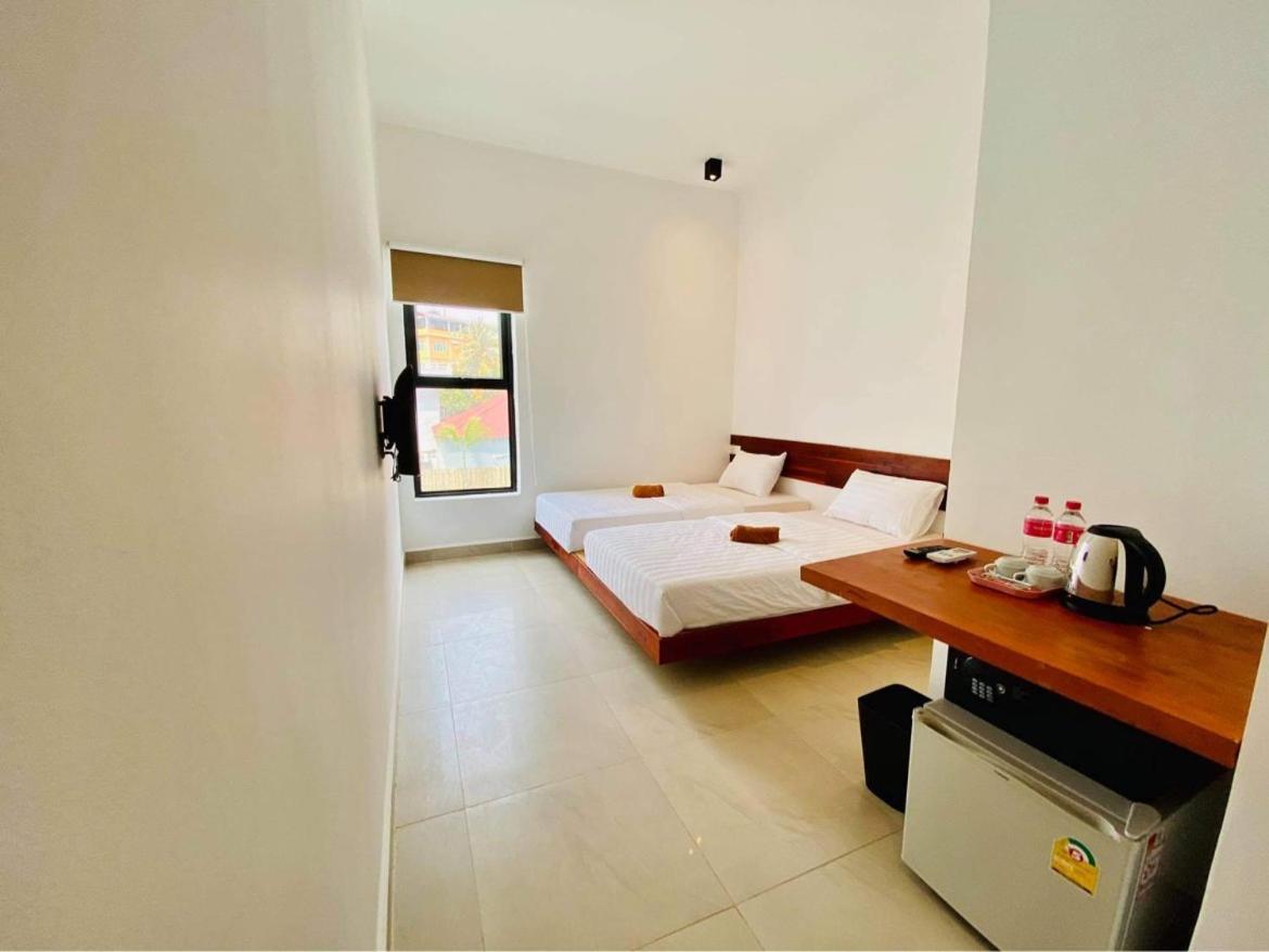 Onederz Kampot Hostel Eksteriør bilde
